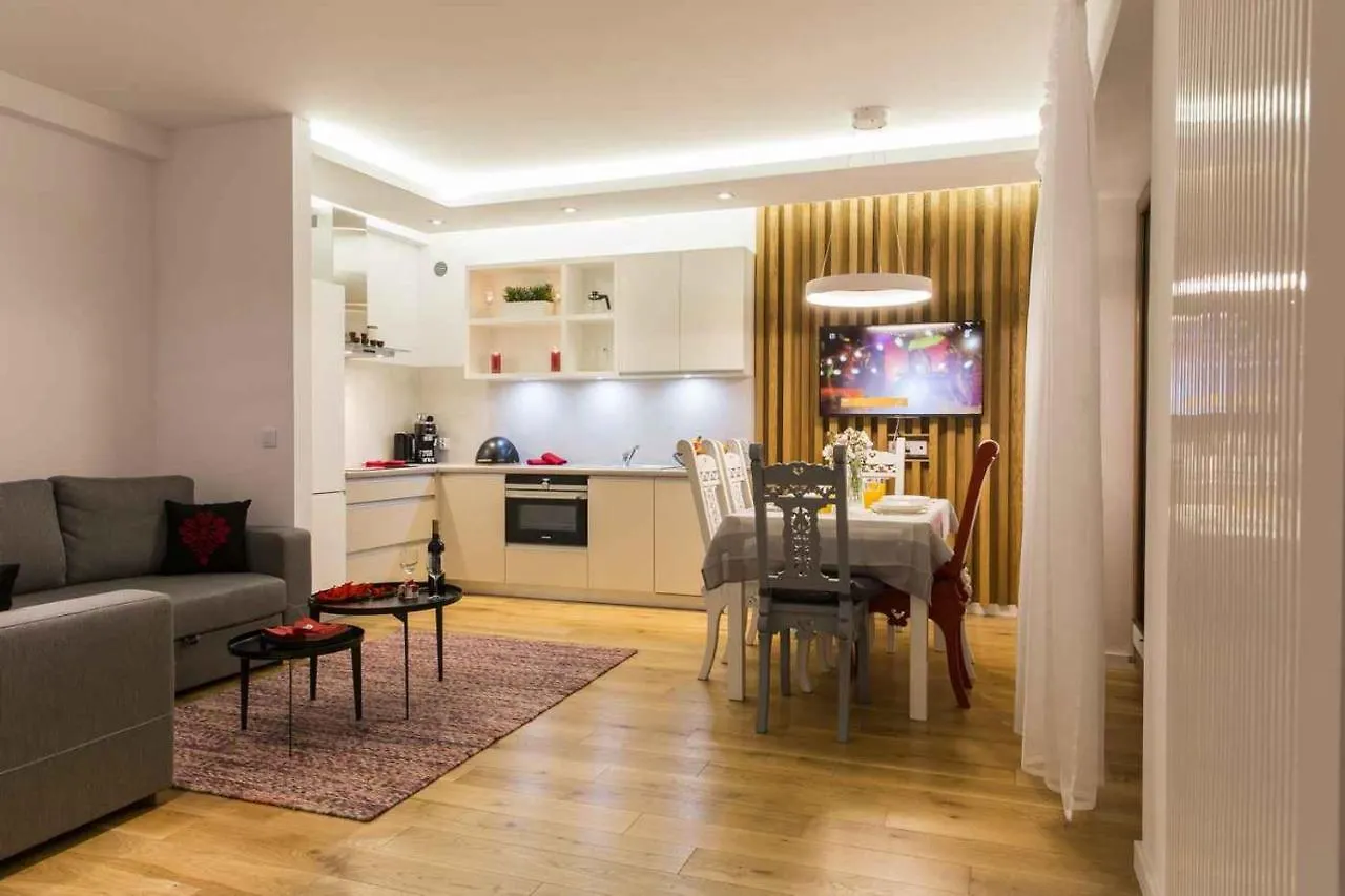 아파트 Apartament Gorale - Rezydencja Tatry 자코파네